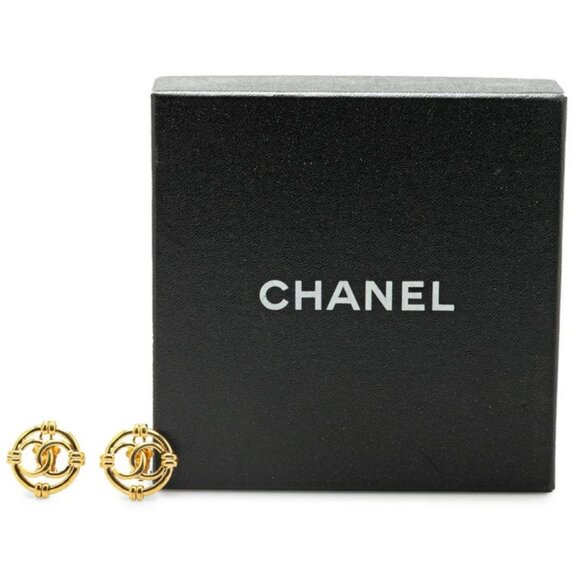 CHANEL CC Logos Circle Round Clip-On Vintage Earrings Gold Tone 94A Auth w/Box - Picture 3 of 4